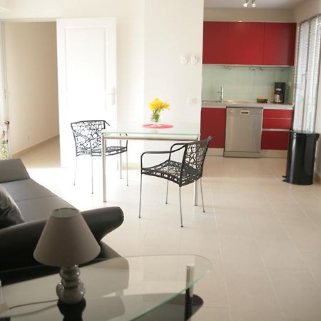 Le Vieux Port Apartments Cannes Habitación foto